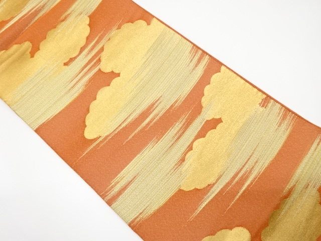 砂子綴れ　雲に霞模様織り出し袋帯